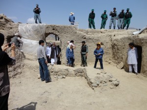 Deputy Minster of Mines Nassir Durani visiting Mes Aynak. Photo courtesy Hans Curvers.